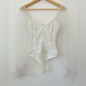 NWT Miss Lola Dotted Sheer balloon Sleeve Bodysuit Size Small Coquette Bridal